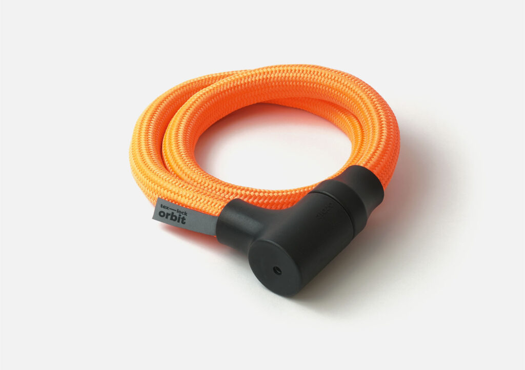 tex–lock orbit in acid orange, in elkaar gewikkeld en verzegeld