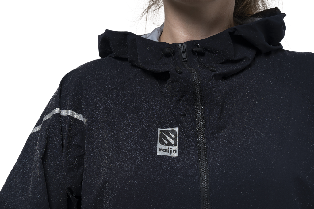 raijn dames zwart met zilveren logo