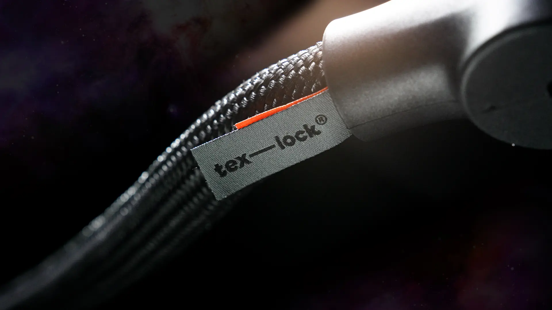 tex–lock orbit in onyx black met geweven label